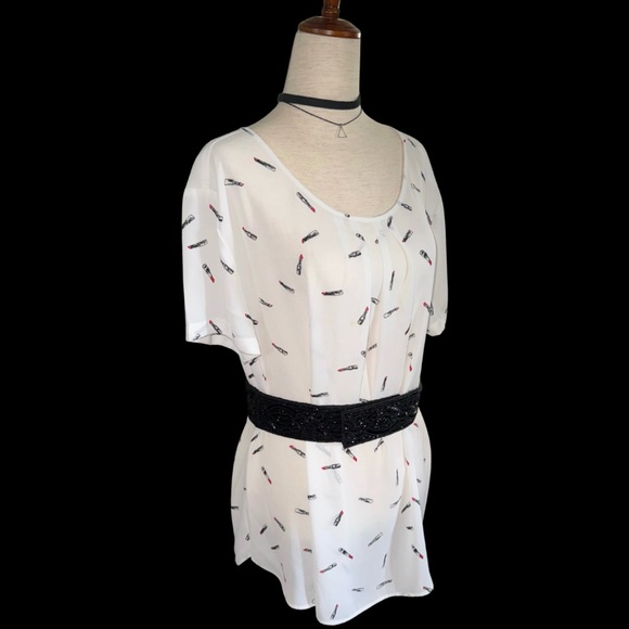 Sheer‎ White Lipstick 💄 Print Women's Top Size XL - Picture 3 of 6